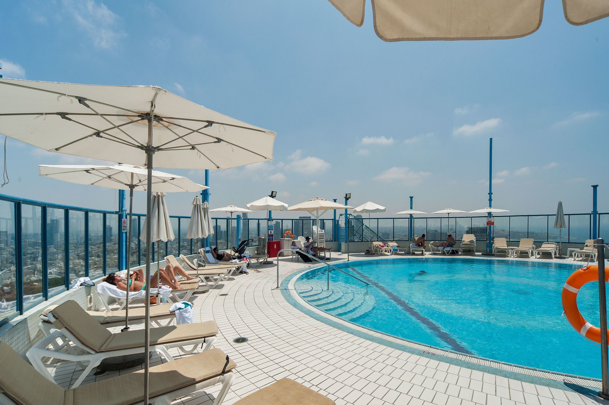 Excellent Beachfront Apt W/ Pool Access By Sea N' Rent Tel Aviv Exterior foto