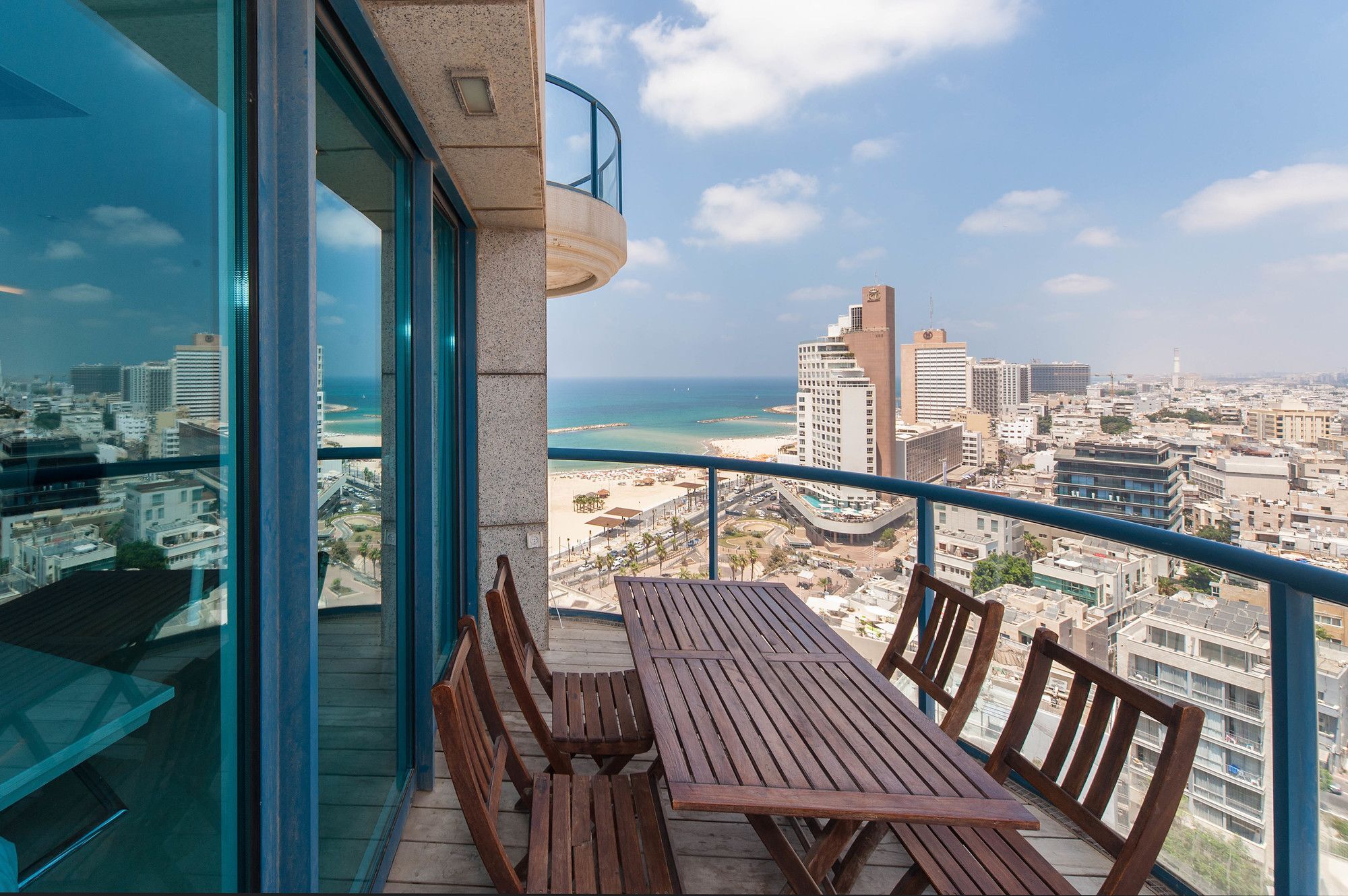 Excellent Beachfront Apt W/ Pool Access By Sea N' Rent Tel Aviv Exterior foto